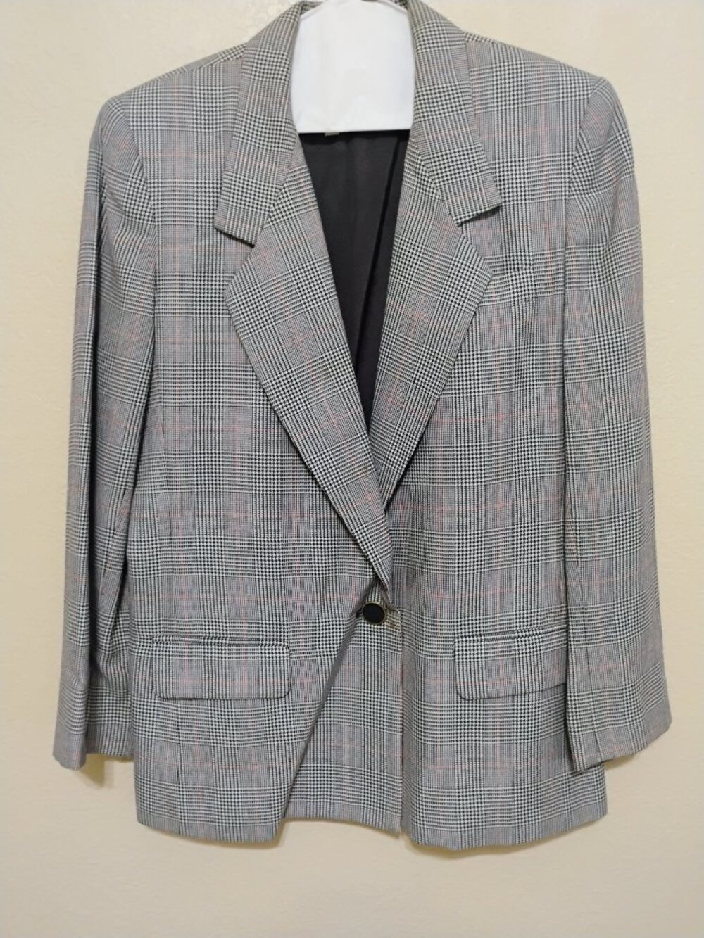 Worthington Size 10 Gray Plaid Skirt Suit Set Blazer Jacket - Picture 2 of 9